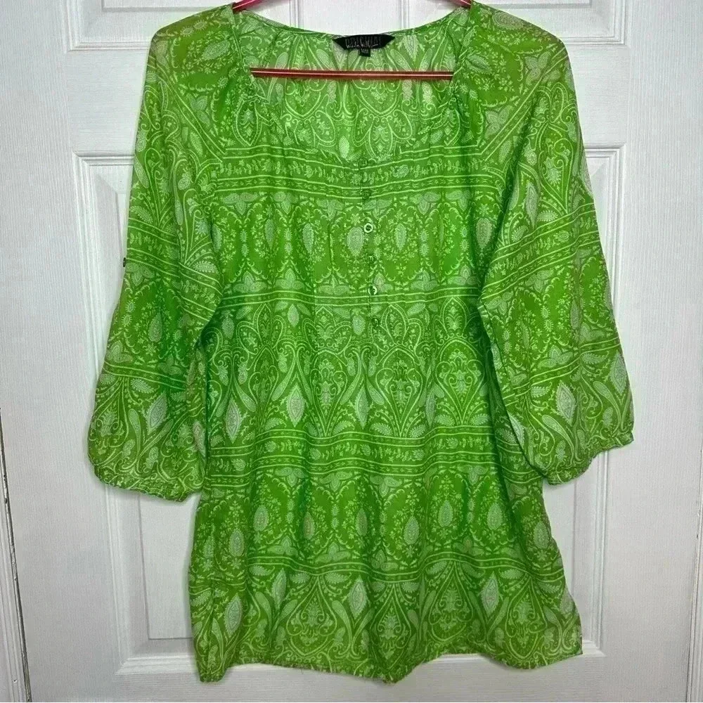 Nicole Miller Boho Style Shirt Green & White Size Medium - Picture 1 of 16